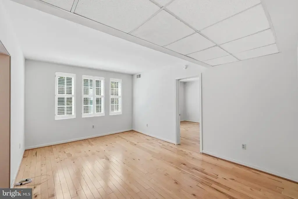 1911 Key Blvd #564, ARLINGTON