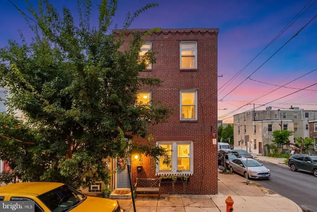 1000 S Chadwick St, PHILADELPHIA