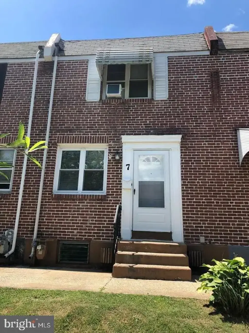 7 Hartranft Ave, NORRISTOWN