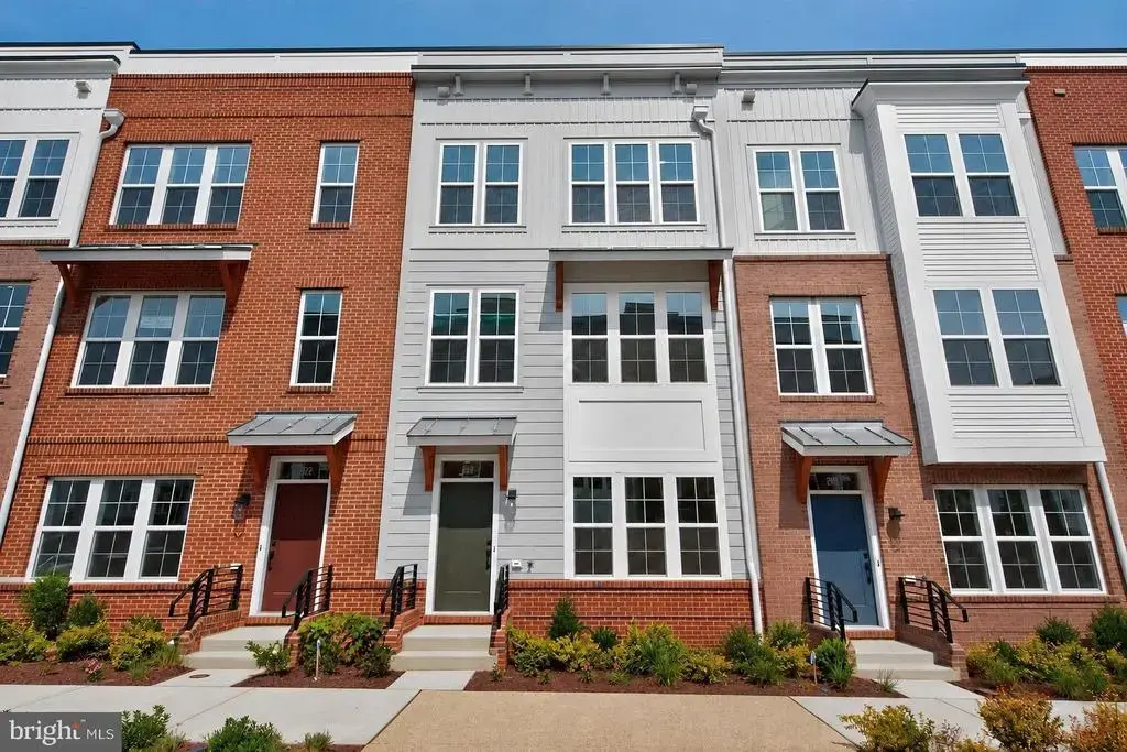 2521 Farmstead Dr #212 Clarke, ROCKVILLE