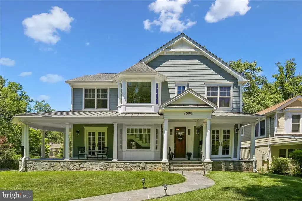 7800 Radnor Rd, BETHESDA