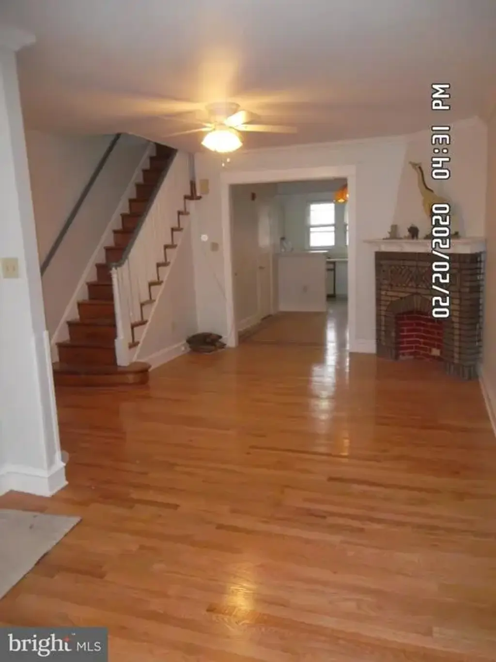 577 Green Ln, PHILADELPHIA