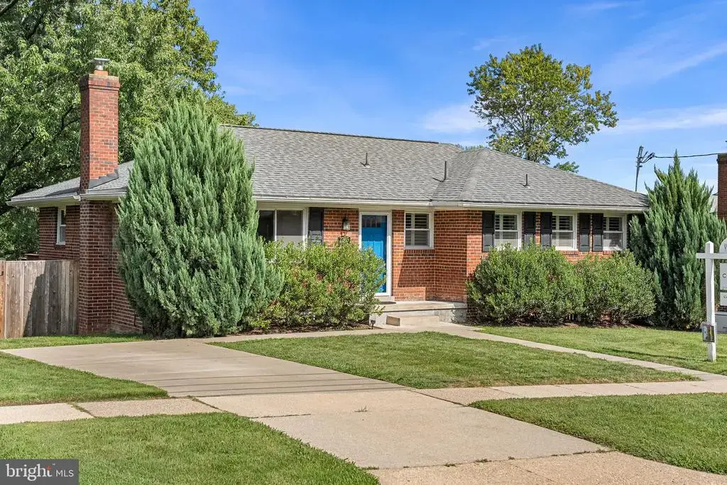 2305 Peggy Ln, SILVER SPRING