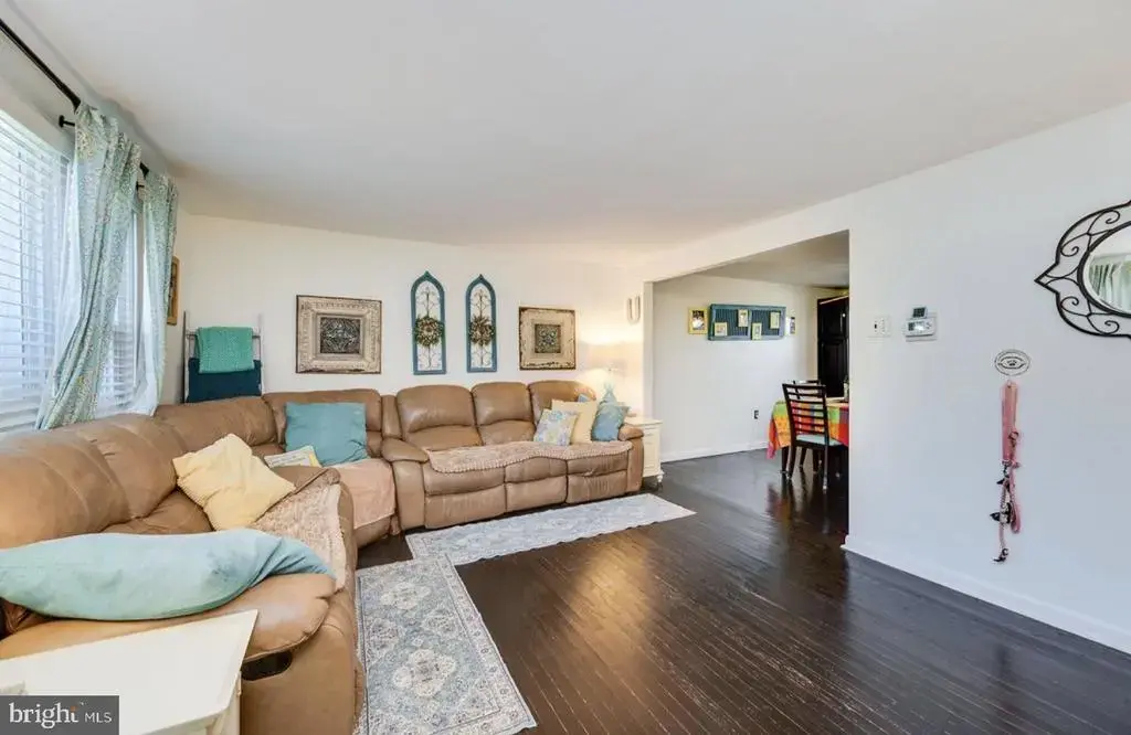 225 S 4th Ave, READING