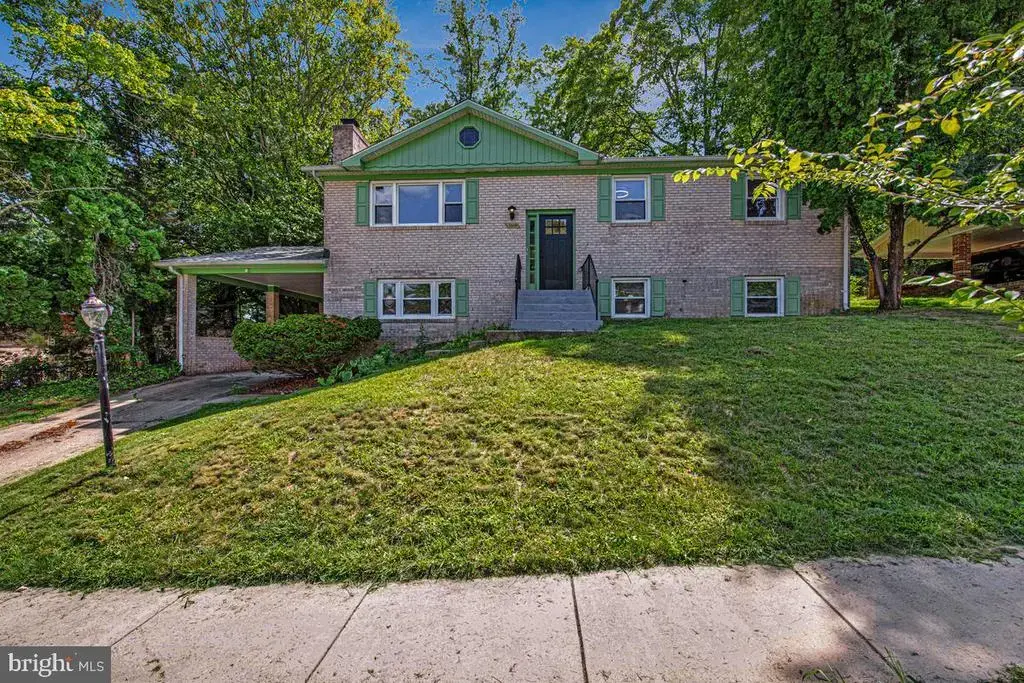 2505 Joseph Dr, CLINTON
