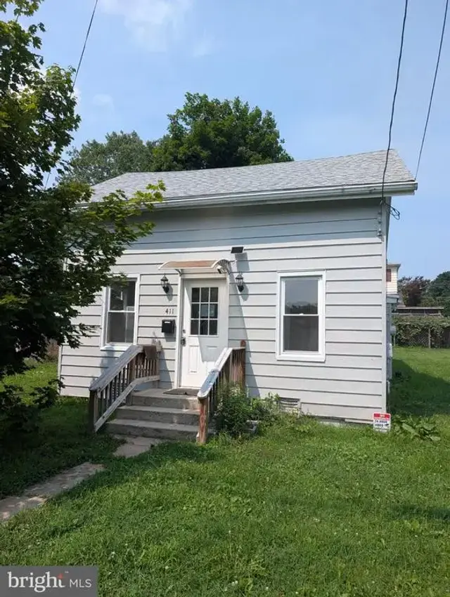 411 N Cherry St, Orwigsburg