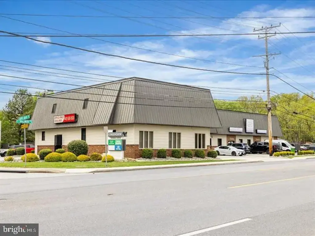 7950 Fort Smallwood Rd, CURTIS BAY