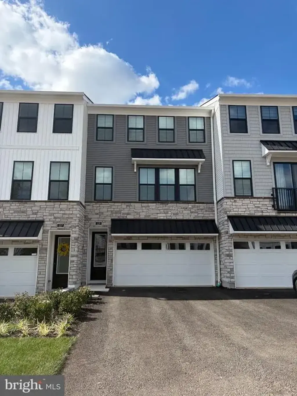 120 Brianna Ct, CHALFONT