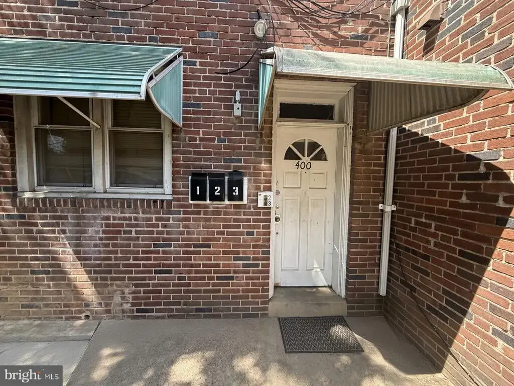 402-unit 4 N Springfield Rd, CLIFTON HEIGHTS