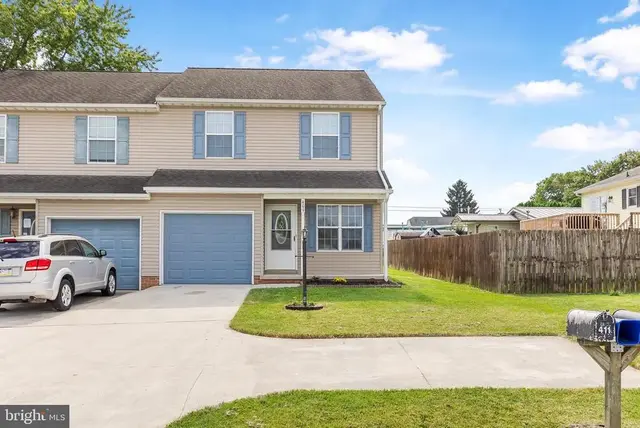 409 Turkey Rd, Mcsherrystown
