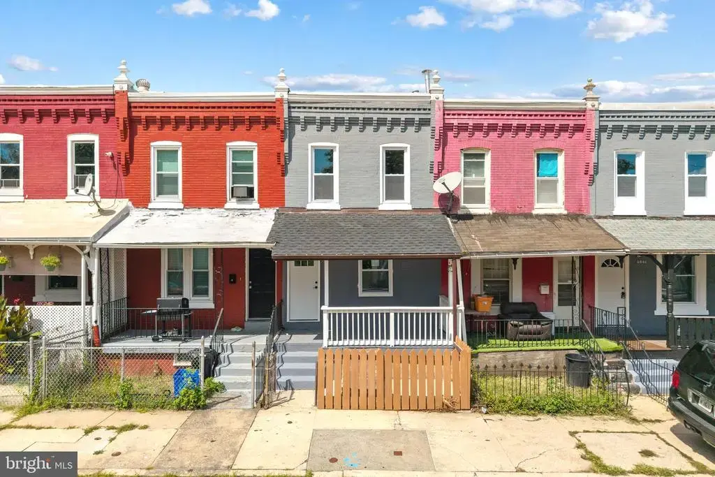 3841 Folsom St, PHILADELPHIA