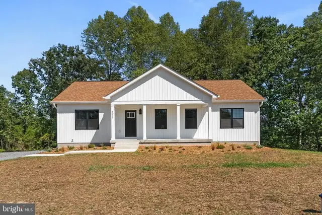5321 Lewiston Rd, Bumpass