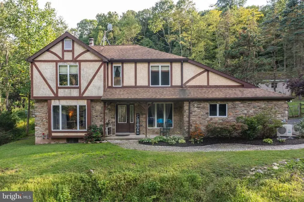 214 Grouse Hill Rd, BARTO