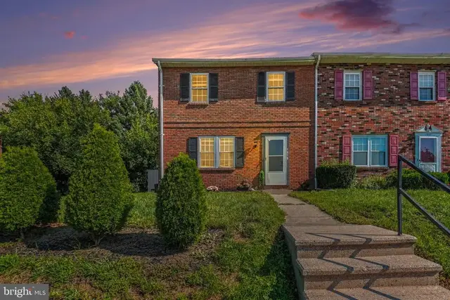 1919 Andre Ct, Reading