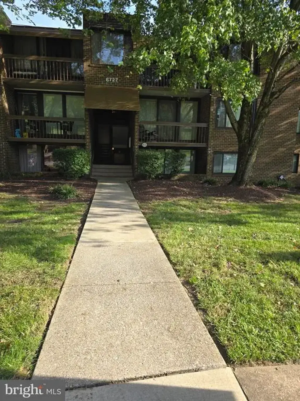 8727 Hayshed Ln #32, COLUMBIA