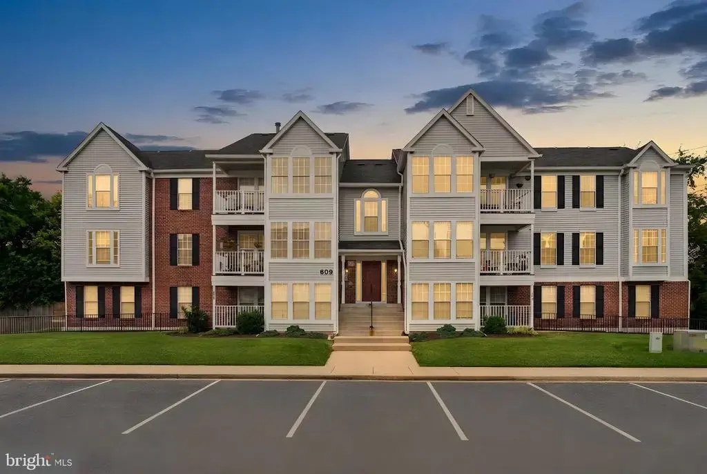 609 Himes Ave #110, FREDERICK