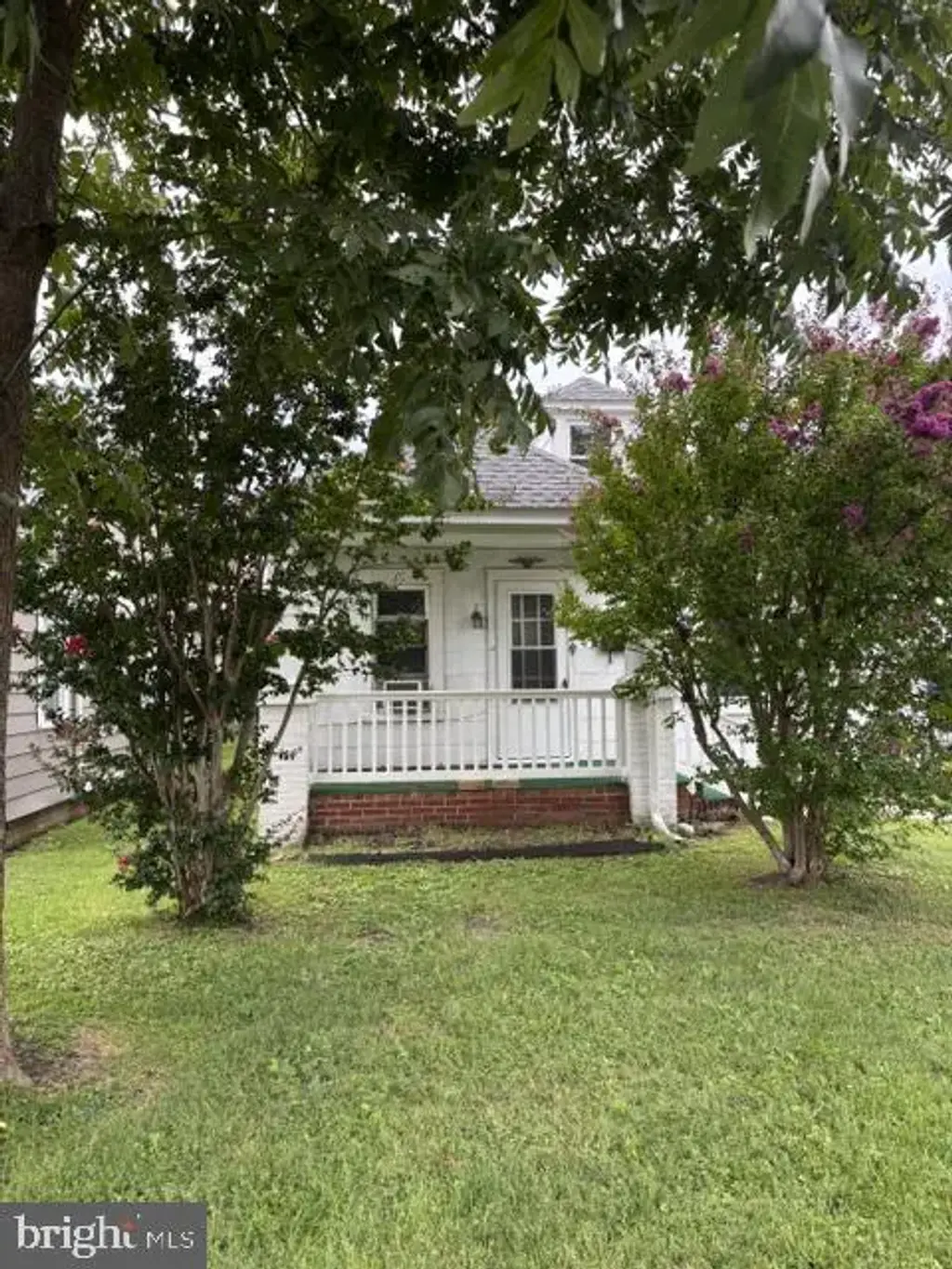 209 Dorchester Ave, CAMBRIDGE