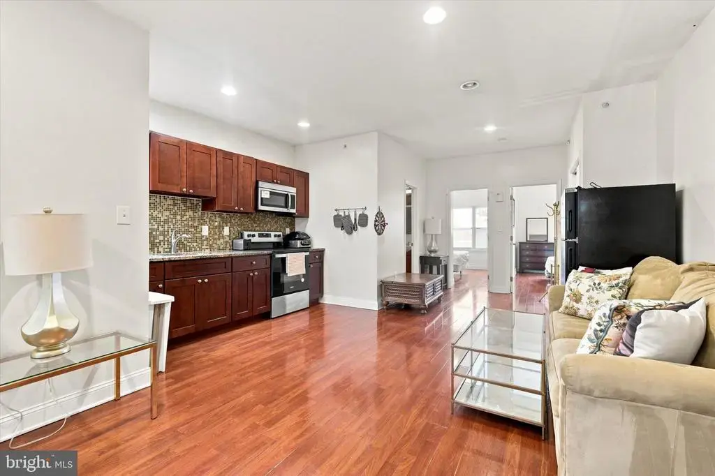 2007 W Oxford St #3, PHILADELPHIA