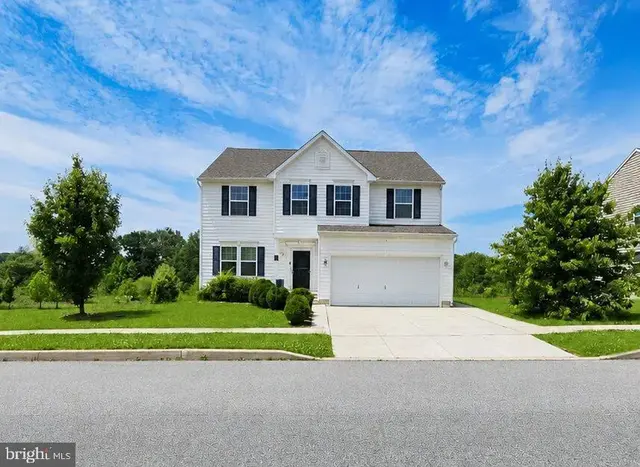 362 Neverland Dr, Middletown