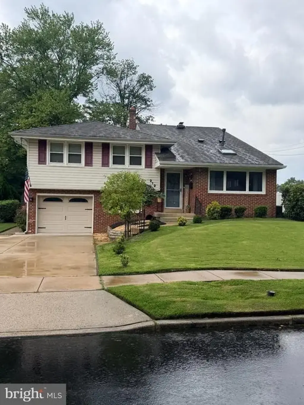 212 Sheffield Rd, CHERRY HILL