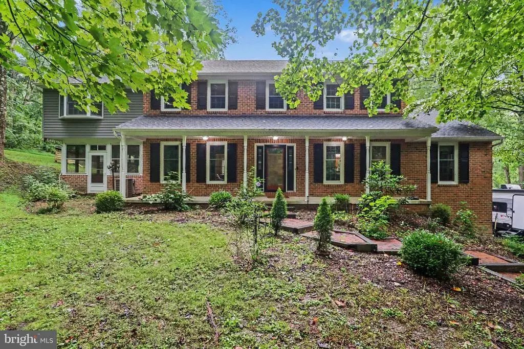 332 Laurel Dr, YORK