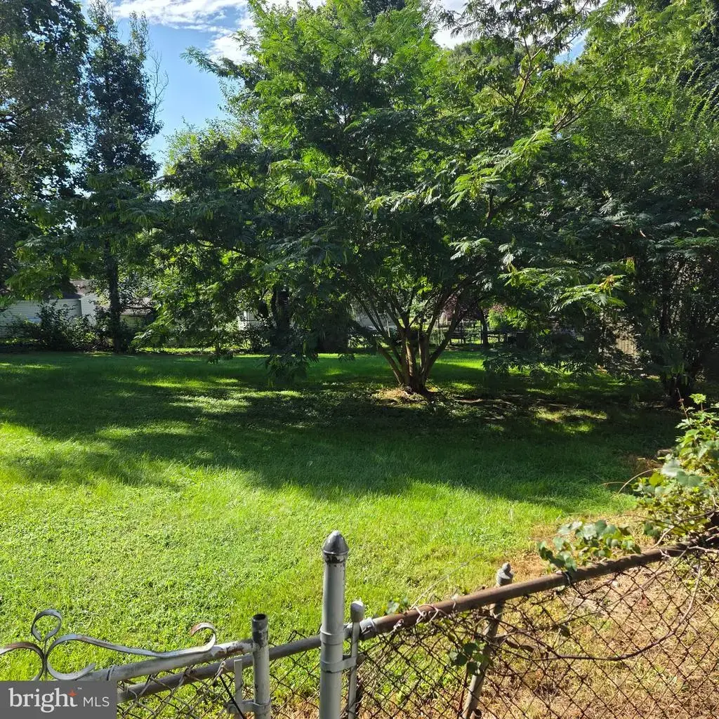 12817 9th St, BOWIE