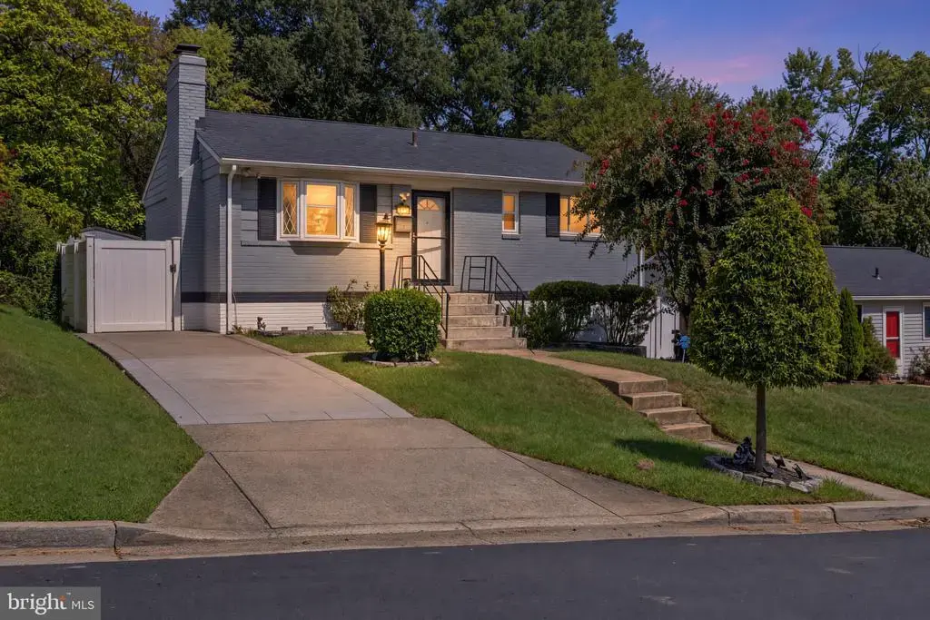 6940 Emerson St, HYATTSVILLE