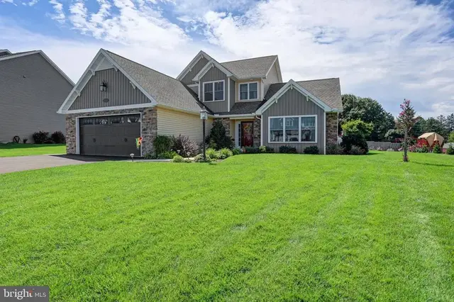 2020 Jelena Rd, Shippensburg