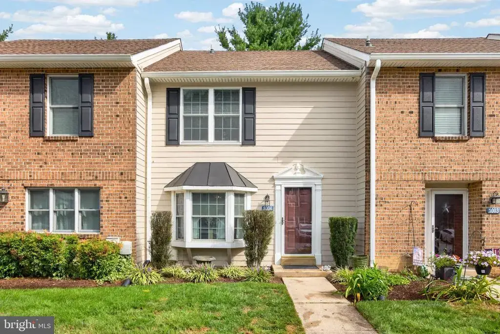 1004 N Glen Dr #1004, GLEN MILLS