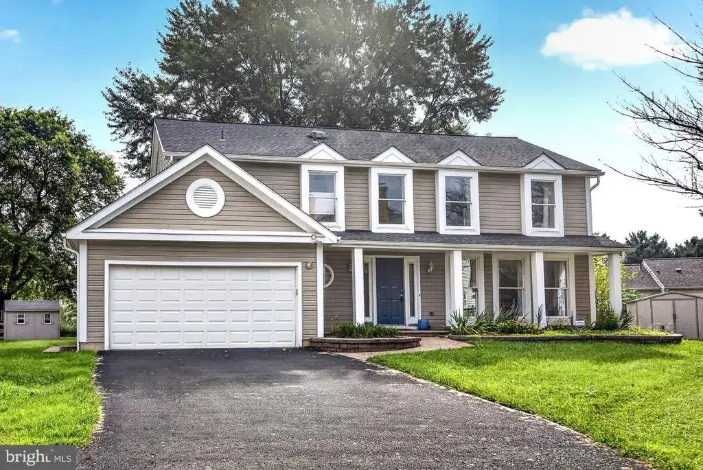 3894 Plum Run Ct, FAIRFAX