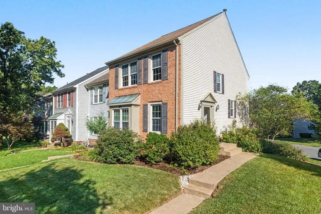 21130 Winding Brook Sq, ASHBURN