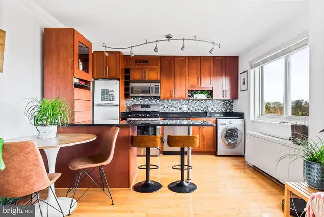 7333 New Hampshire Ave #1108 S, Takoma Park