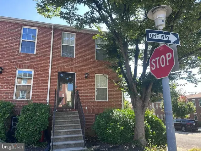 1101 Somerset St, Baltimore