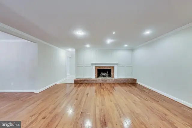 14904 Claude Ln, Silver Spring