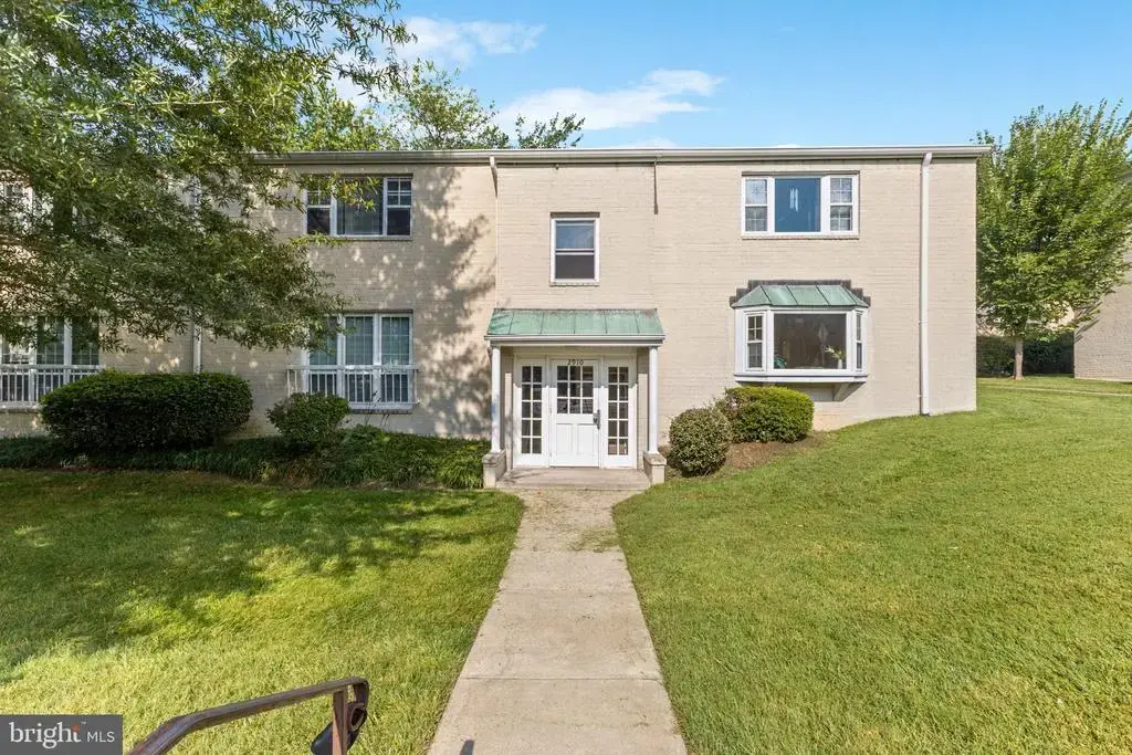 2910 Peyton Randolph Dr #169, FALLS CHURCH