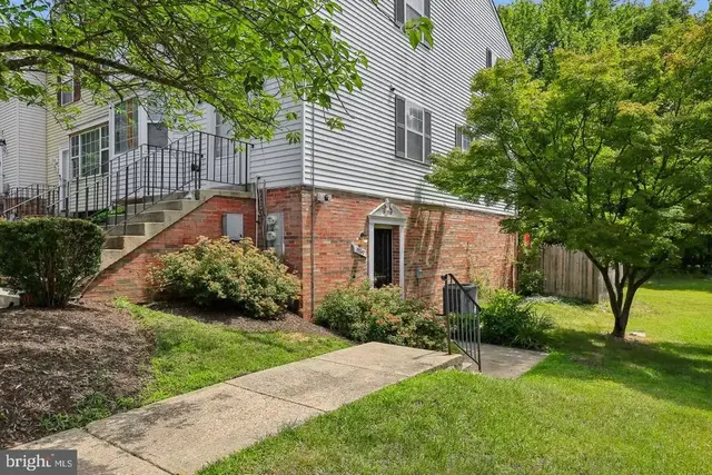 15049 Cherrywood Dr #4r, Laurel