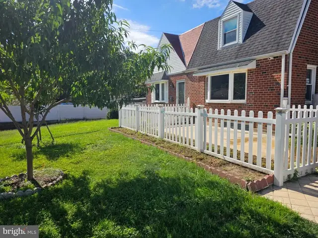 804 Marchman Rd, Philadelphia