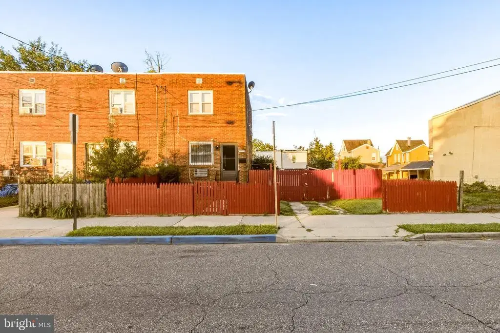 917-1/2 Beideman Ave, CAMDEN