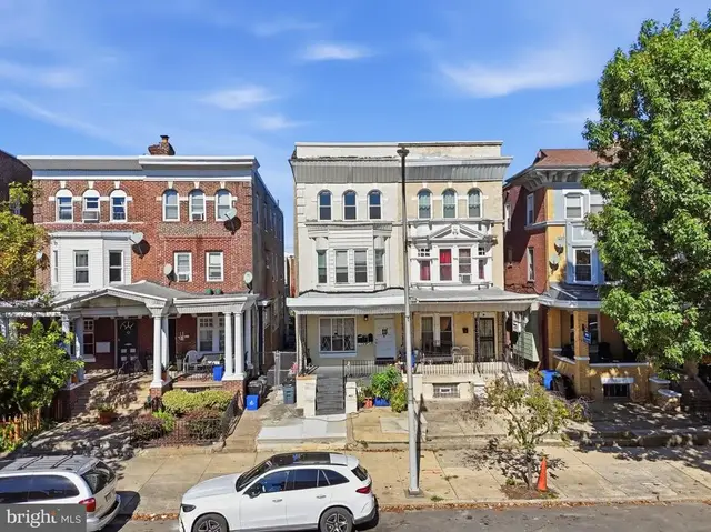 4935 Walnut St, Philadelphia