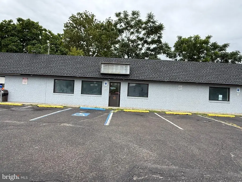 203 Kates Blvd, MILLVILLE