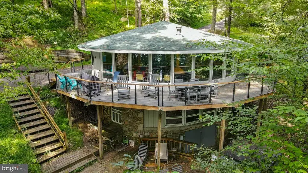 2849 Shingle Camp Rd, OAKLAND