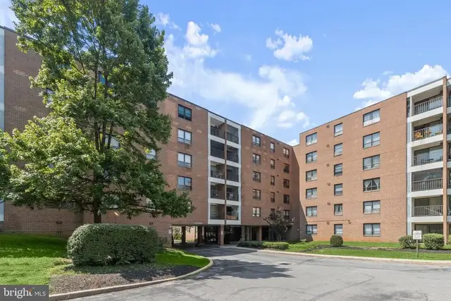 6317 Park Heights Ave #306, Baltimore