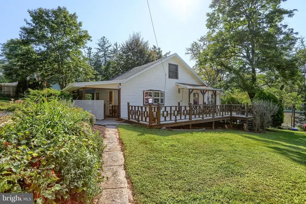 800 West St, LEWISBERRY