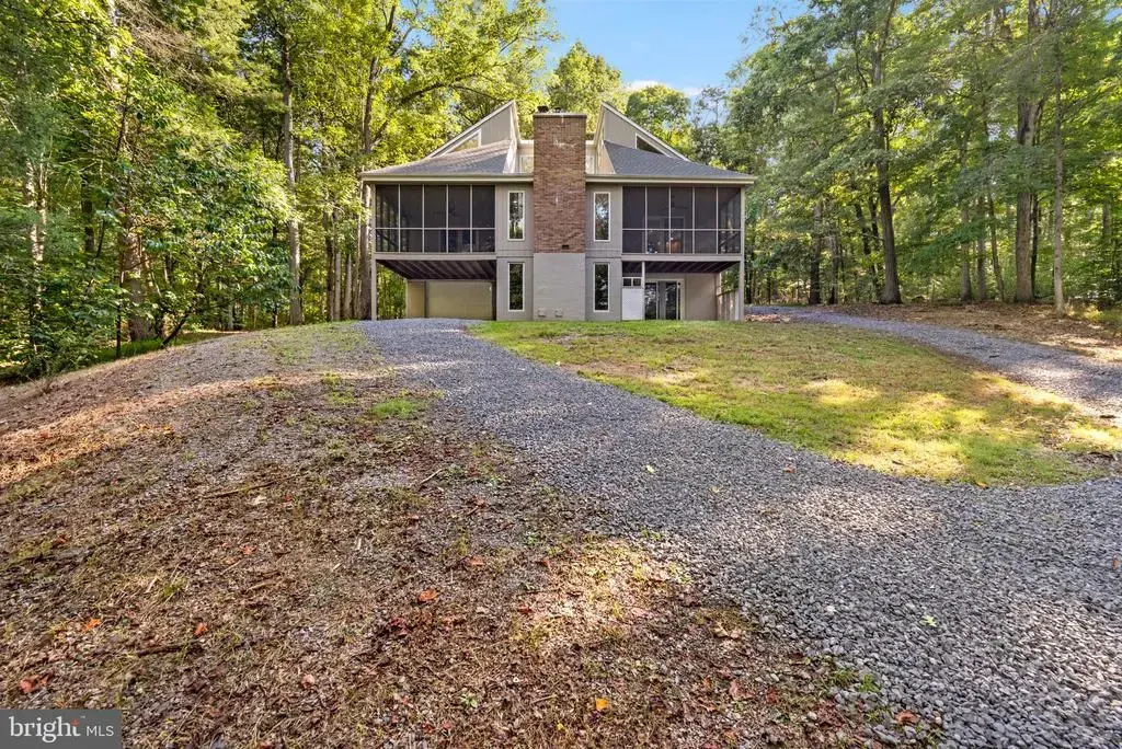 723 Amberwood Ln, GREAT CACAPON