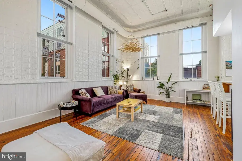 112 E West St #202, BALTIMORE