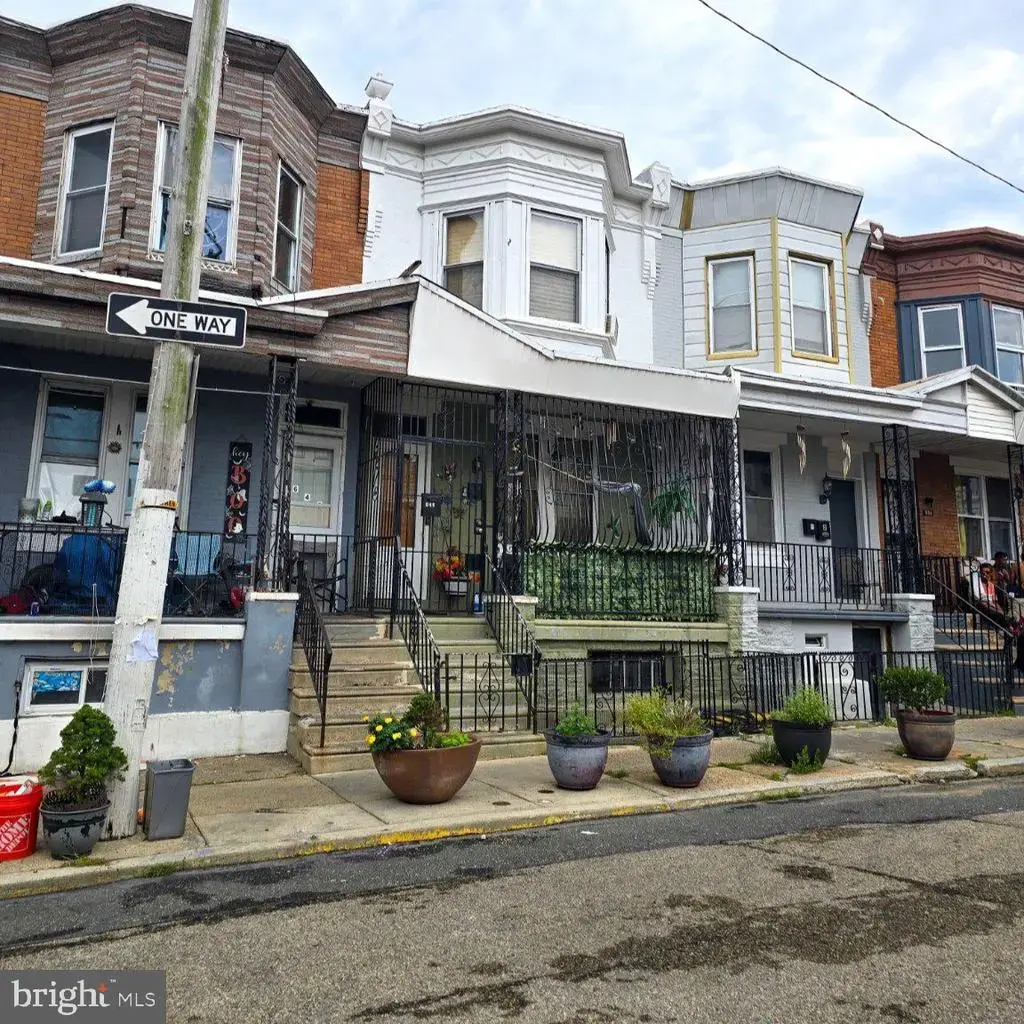 640 E Hilton St, PHILADELPHIA