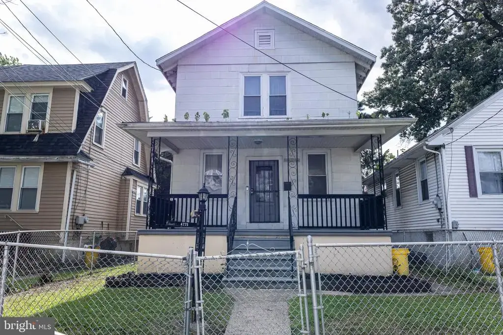 4775 W End Ave, PENNSAUKEN