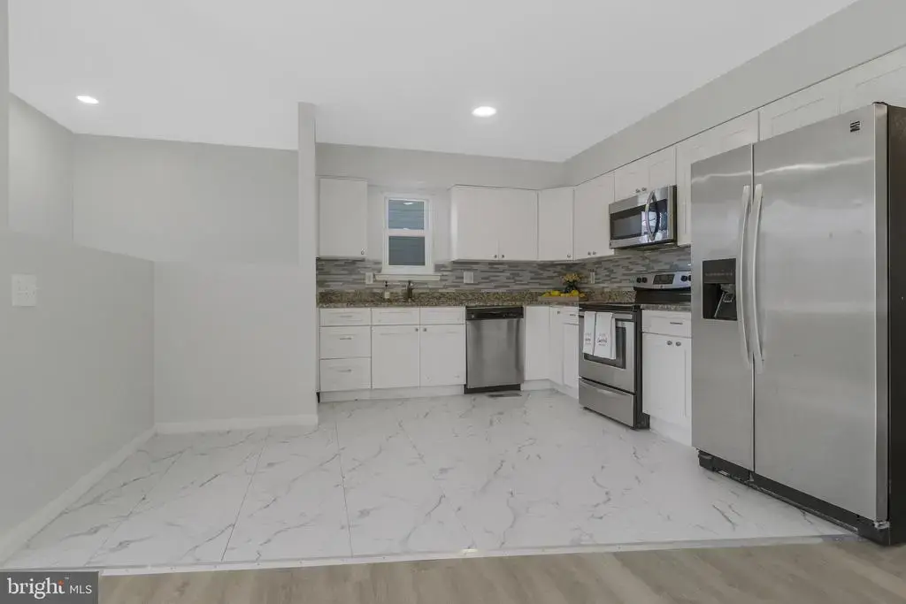 5004 Roanoke Pl, COLLEGE PARK