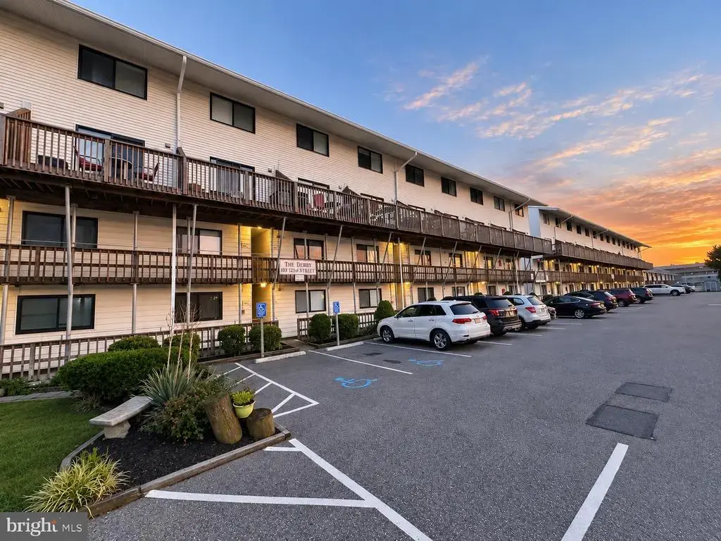 103 123rd St #0301, OCEAN CITY