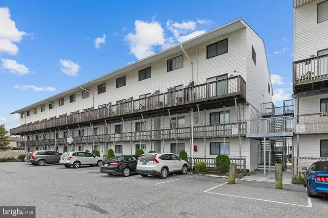 103 123rd St #0301, Ocean City